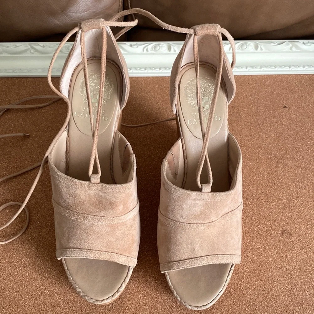 Vince Camuto Wedges
